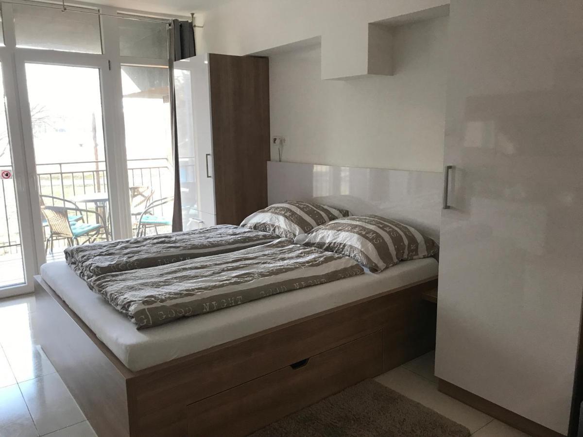 Apartament Tisza Gyongye Apartmanhaz Segedyn Zewnętrze zdjęcie
