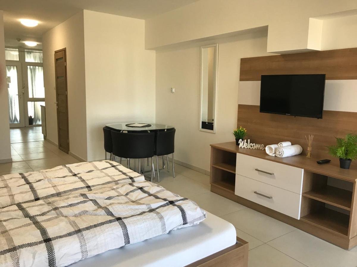 Apartament Tisza Gyongye Apartmanhaz Segedyn Zewnętrze zdjęcie