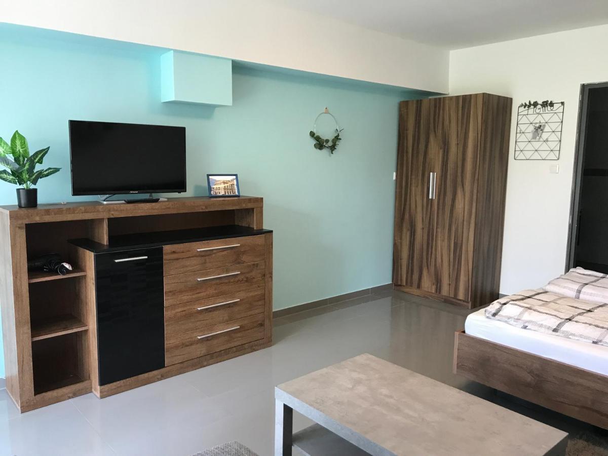 Apartament Tisza Gyongye Apartmanhaz Segedyn Zewnętrze zdjęcie