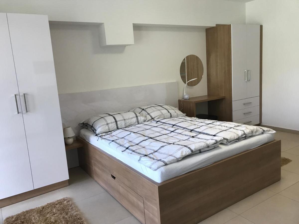 Apartament Tisza Gyongye Apartmanhaz Segedyn Zewnętrze zdjęcie