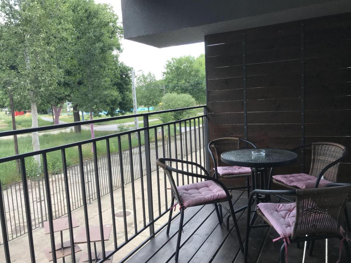 Apartament Tisza Gyongye Apartmanhaz Segedyn Zewnętrze zdjęcie