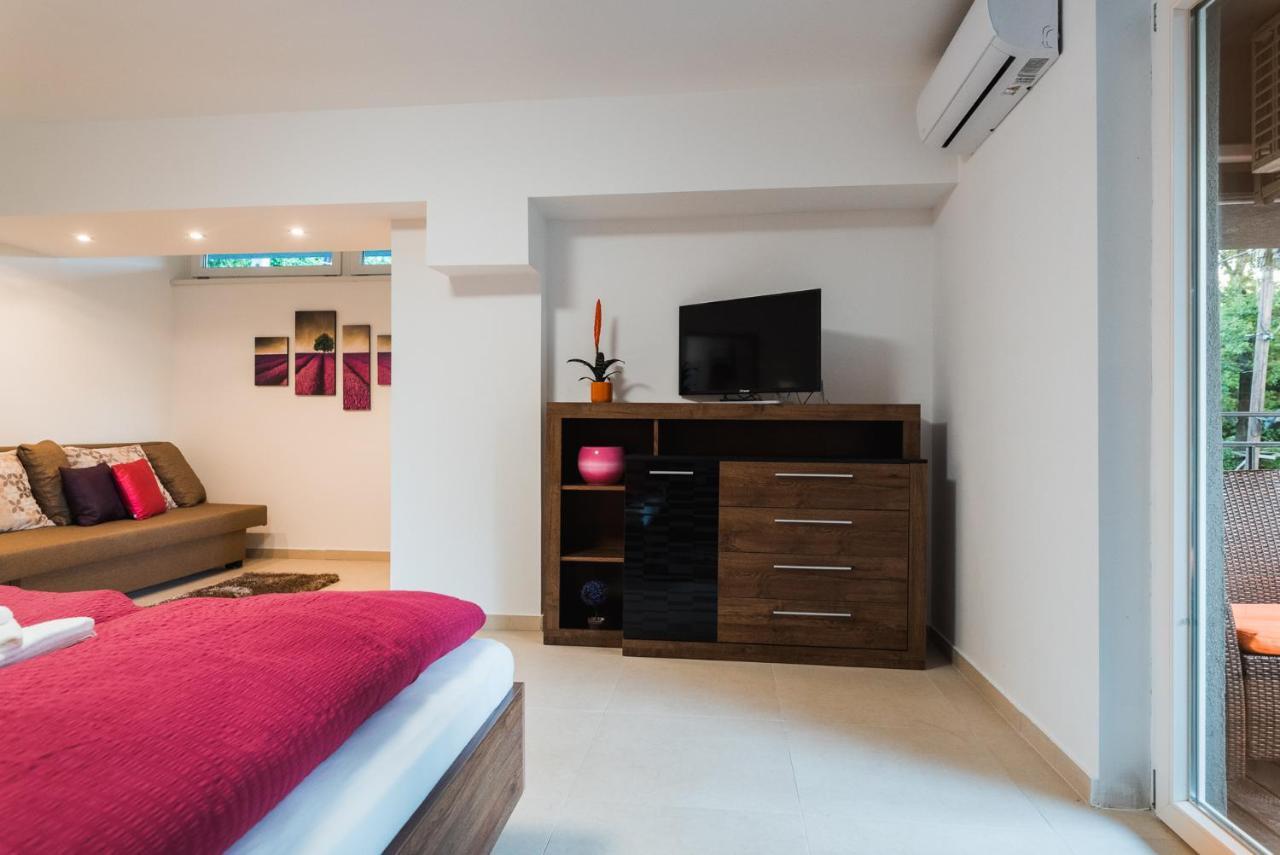 Apartament Tisza Gyongye Apartmanhaz Segedyn Zewnętrze zdjęcie